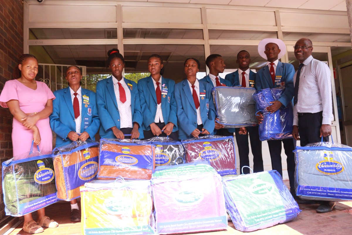 Parirenyatwa Group of Hospitals (@pghzim) on Twitter photo Spreading warmth and joy! Students from Gateway High School visited Parirenyatwa Group of Hospitals to donate blankets, bringing early Christmas cheer to our patients. #gatewayhighschool #studentkindness Spreading warmth and joy! Students from Gateway High School visited Parirenyatwa Group of Hospitals to donate blankets, bringing early Christmas cheer to our patients. #gatewayhighschool #studentkindness