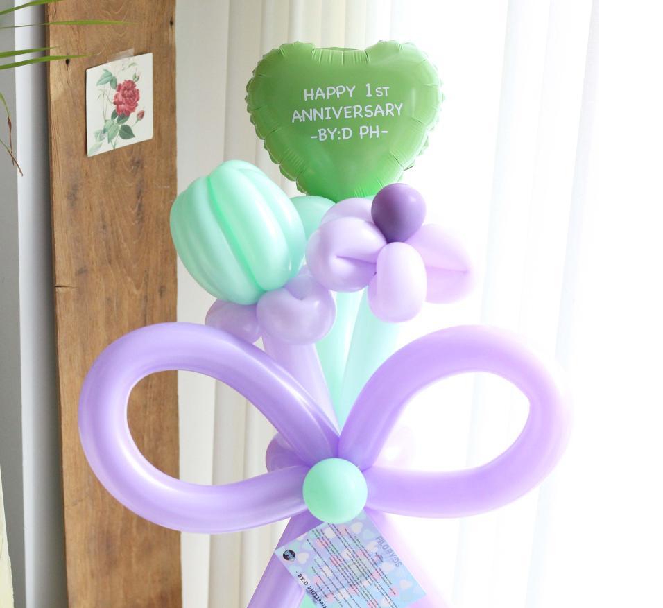 BYDPH_OFFICIAL's tweet photo. Our Anniversary gift to Bang Yedam has been delivered to GF Entertainment.
It was raining in SK today so the gift shop covered the balloons with plastic.
It's just a simple gift but we hope he likes it.
#FiloBY_DsForBYD
#방예담 #BANGYEDAM #イェダム
@_YEDAM_OFFICIAL https://t.co/6sGK2bRAu0