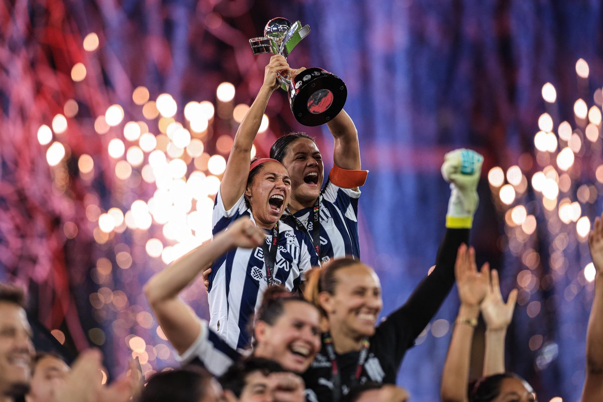 estadibbva's tweet photo. 𝐋𝐞𝐲𝐞𝐧𝐝𝟒𝐬... 🏆Ⓜ️

#bic4Mpeonas https://t.co/e0pKcT0exX