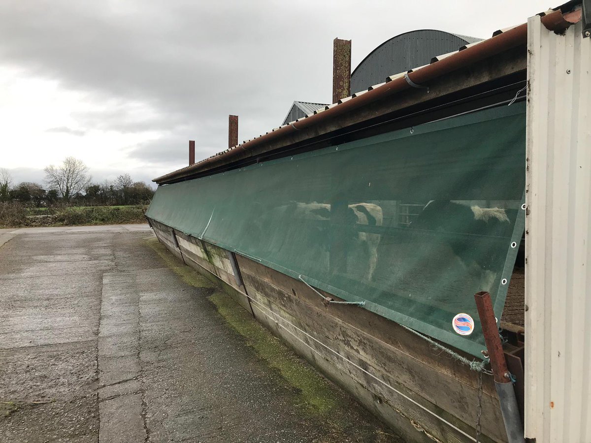 ClonmelCovers's tweet image. A Mesh Panel we made for a customer , to cover a feed trough . #SimpleIdea #Irishmade #MadetoLast