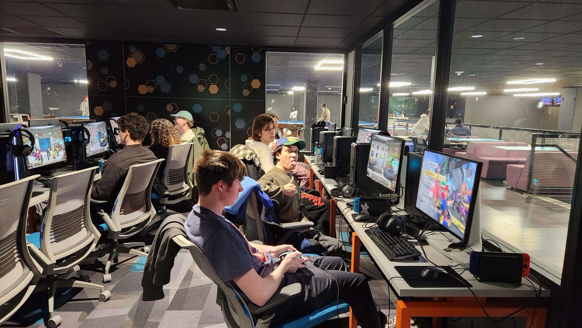 Went up to University of Wisconsin Milwaukee to meet up with their Mario Kart team I've helped coach! Wonderful meeting you all, UWM Panthers! The eSports lounge there is SICK &amp; 8 player Mario Party afterward was a blast! Photos taken by <a href="/shadowww1221/">shadow 🌺 AOT phase</a>, leader of the team!