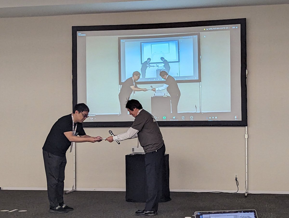 techaward_osaka's tweet photo. #TechAward in #HackOsaka 2024
hackathon部門のMVC(Most Variable Creators)賞は
大阪n
です! https://t.co/Nu6nlModJZ