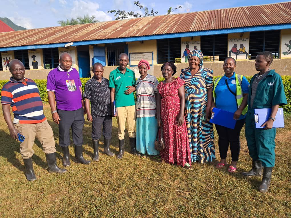 GroUganda's tweet photo. #TuesdayTrivia
Heard about our GRO Fantastic Four development model?
We deploy our #ClimateFinance proceeds to scale traditional charity and social impact projects in food security, WASH, education, skilling & green job creation for #sustainabledevelopment.
#GroWithUs #SDGs https://t.co/f4TAT3KGuu