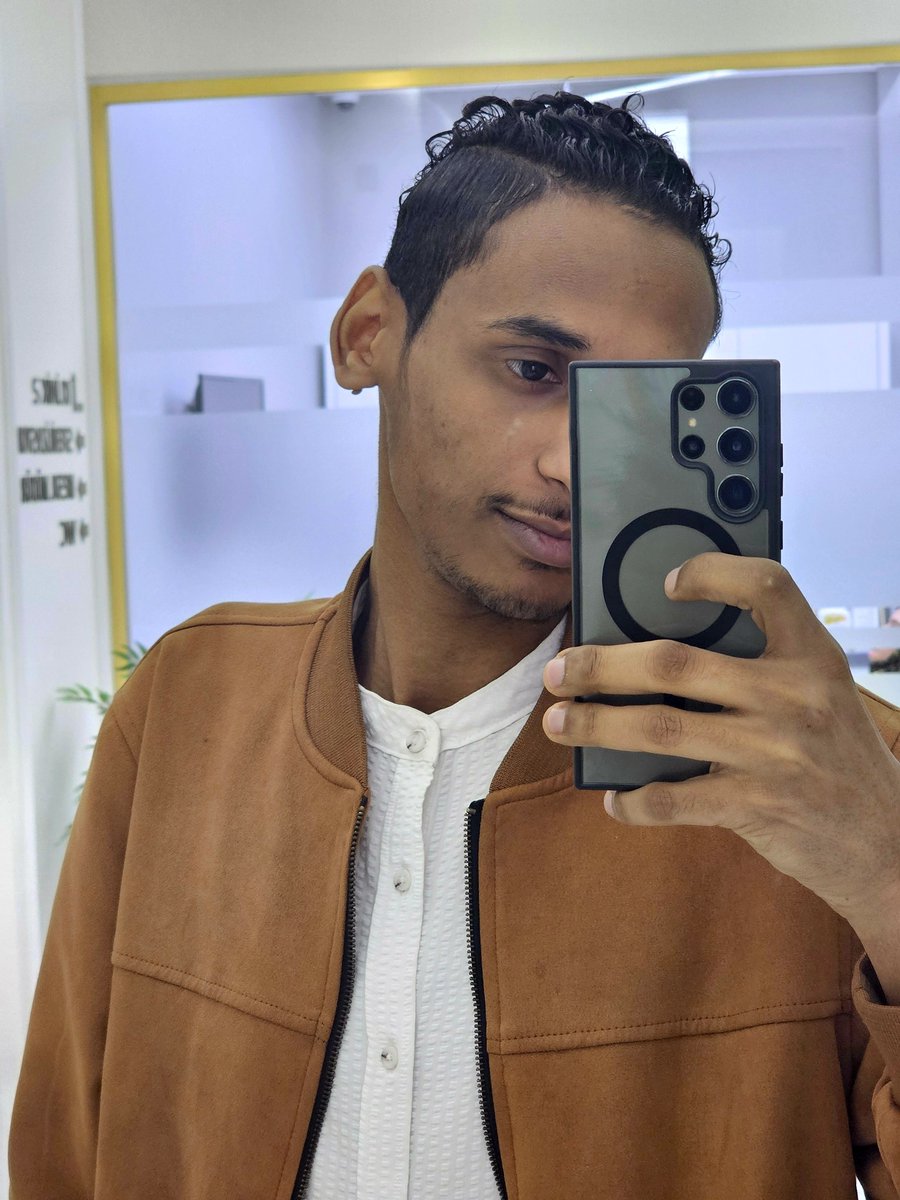 Mo7md_kamil's tweet photo. #November_dump https://t.co/M6D6VAZdHD