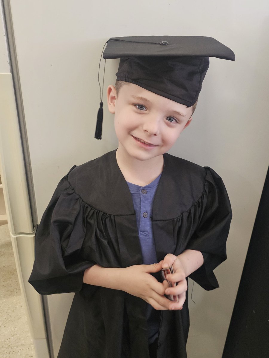 beckakate's tweet photo. Our beautiful boy had preschool graduation today. It feels like a minute ago he was being born and now we are off to big school ❤️ https://t.co/sYKA02Nn8L