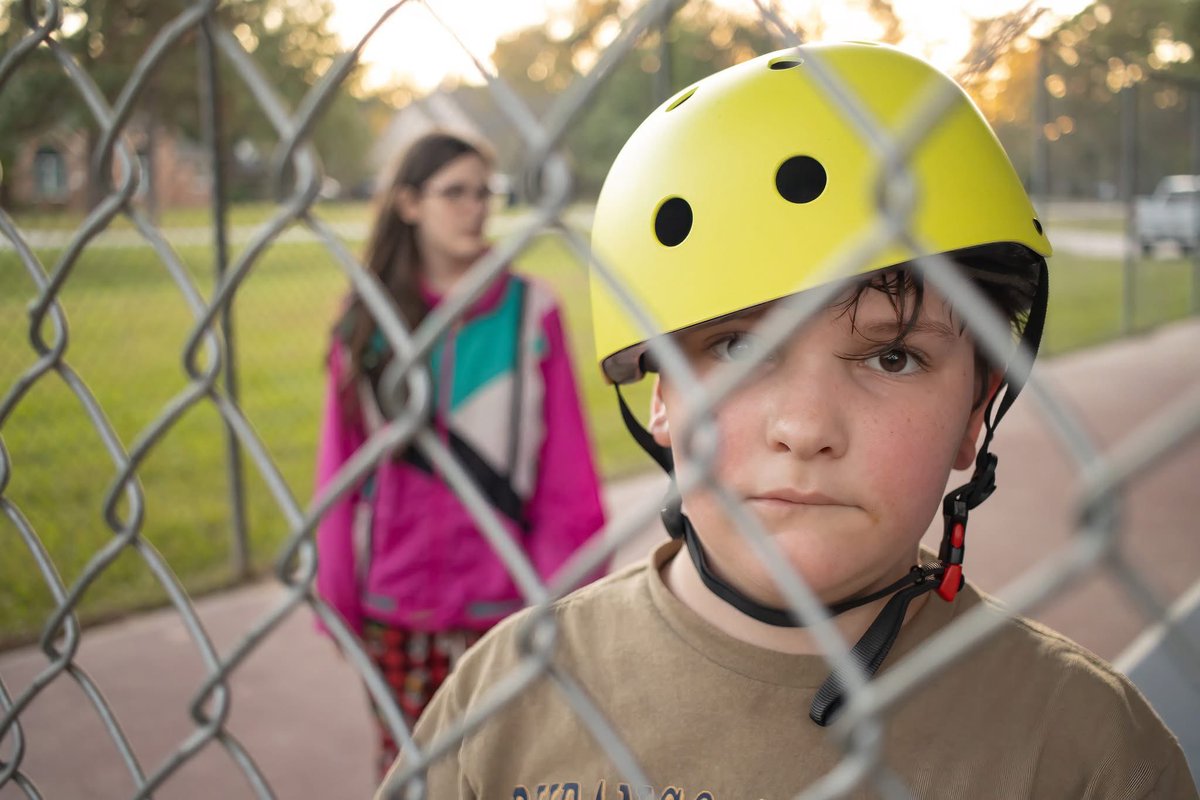 From a recent photo session. 
Canon M6 II.
24mm, f2.8, 1/200, ISO 1200.