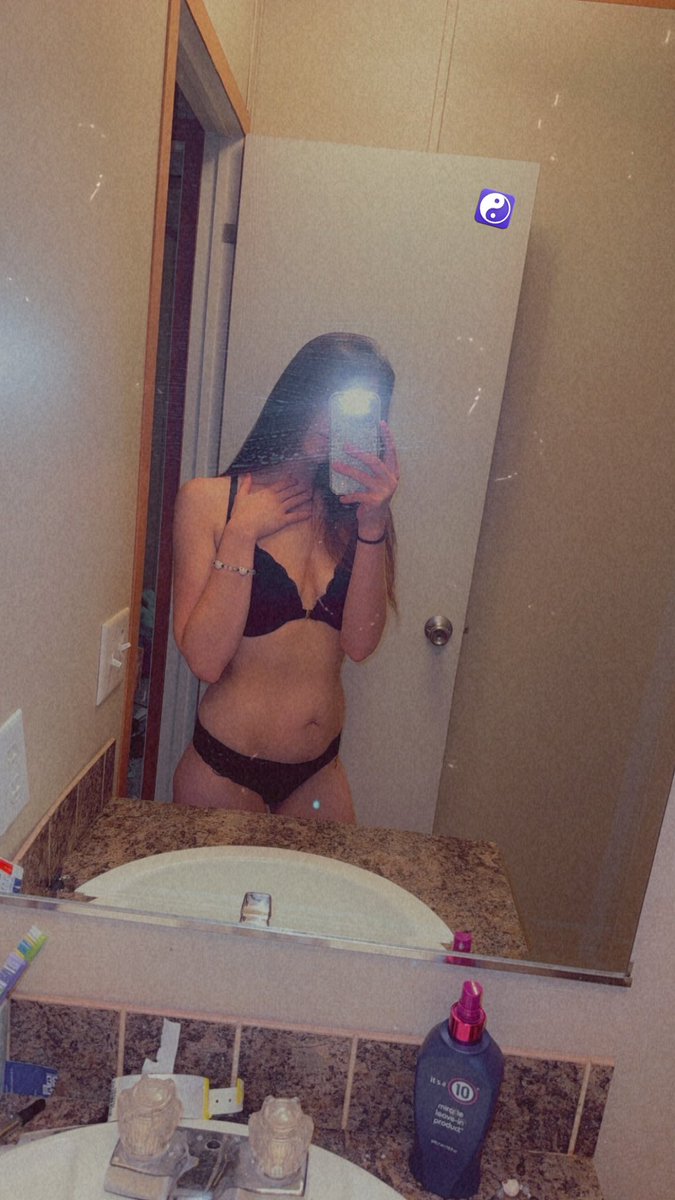 carljo0812's tweet photo. https://t.co/inlCQsQHuD 
 
#onlyfans #GMMTV2025 #SubscribeNow https://t.co/DShcgLpDY5