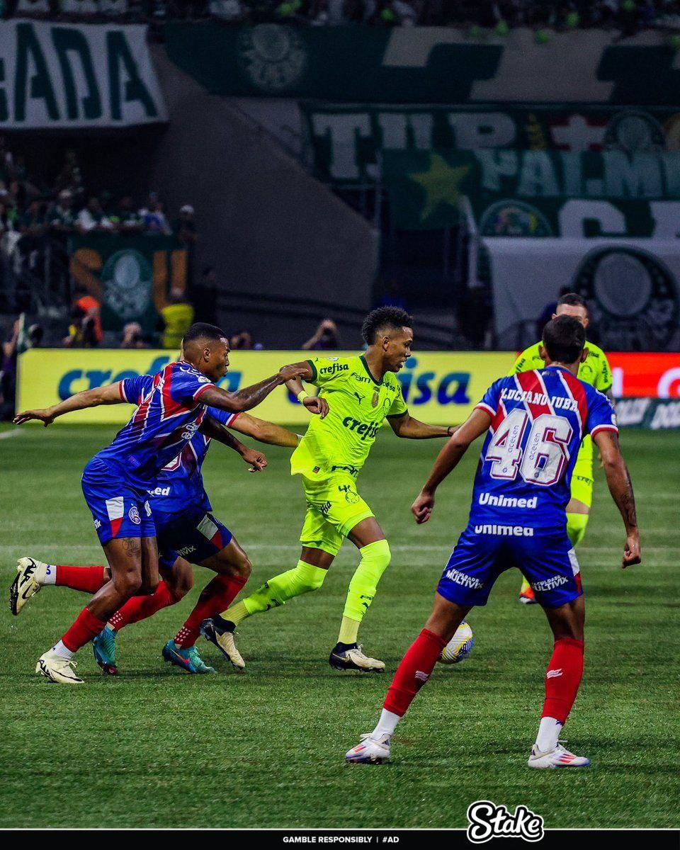 EstevaoExtra's tweet photo. Estevao Willian destroying opponents🤯.  

The Art of Estevao🪄. 

A thread. https://t.co/IvfdJA2c55