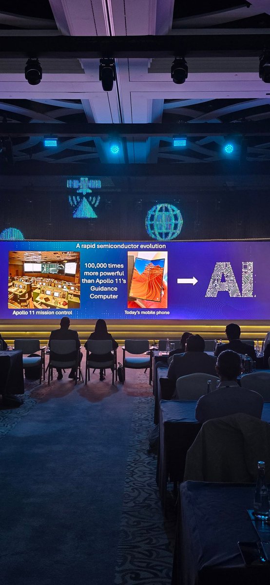 ∞TechPlugged.com tweet media