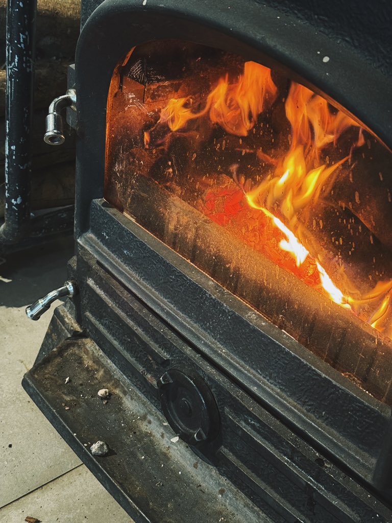 舒服 https://t.co/EKfDauZ1pA