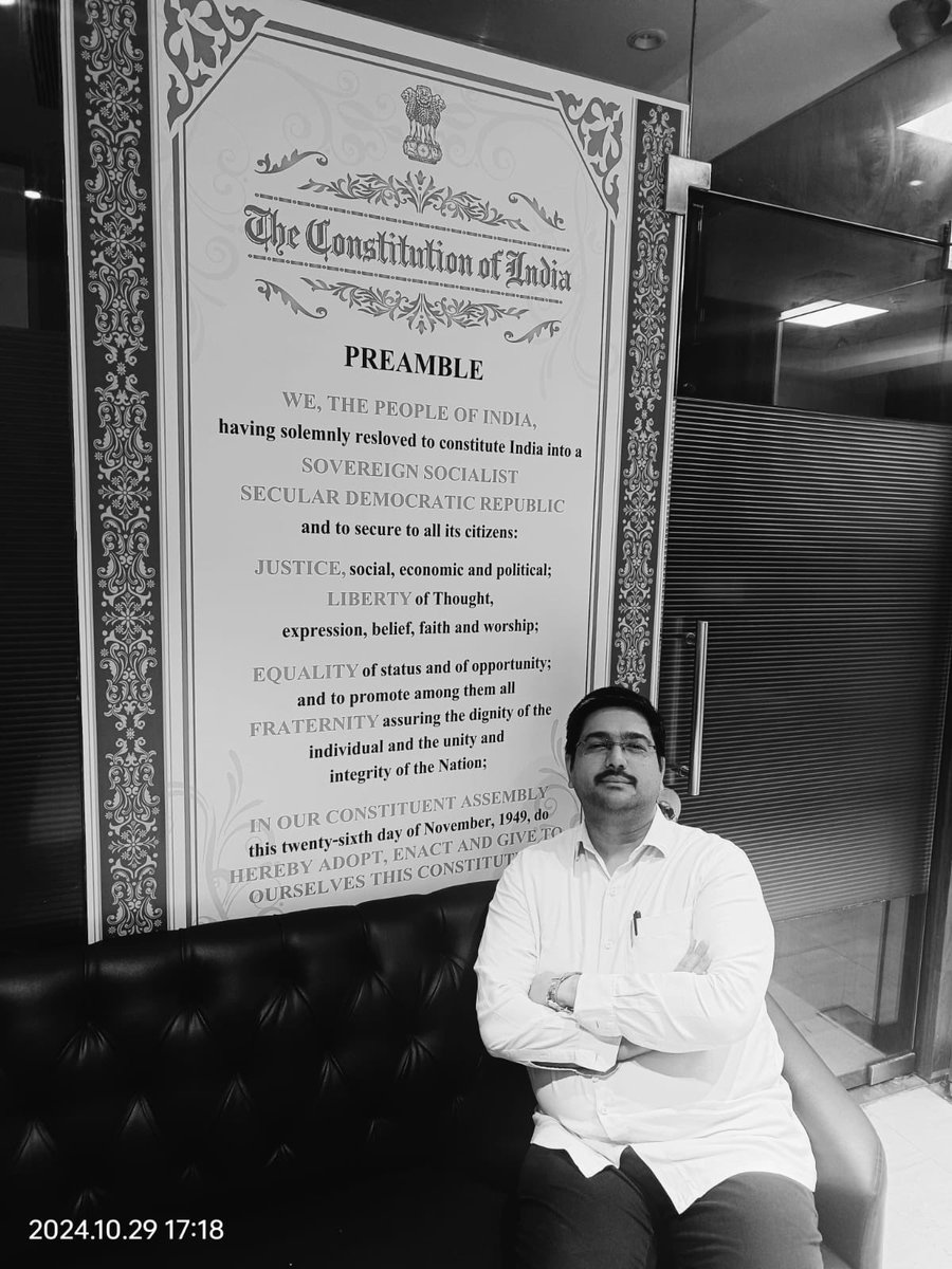 ksulesh's tweet photo. "ये देश रहना चाहिए, देश का लोकतंत्र अमर रहना चाहिए..." अटल बिहारी वाजपेयी
आप सभी को संविधान दिवस 
की बहुत बहुत शुभकामनाएं। https://t.co/MeariA2fhe