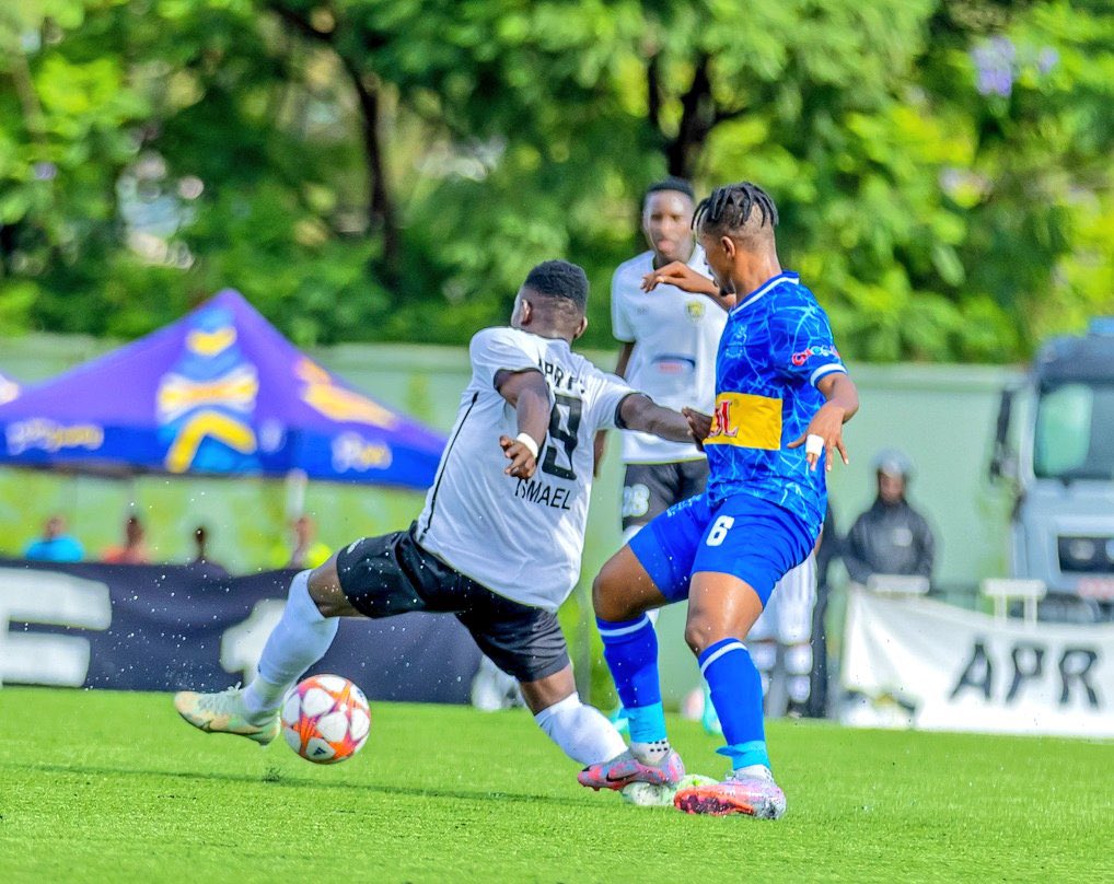 Foot +257 tweet media