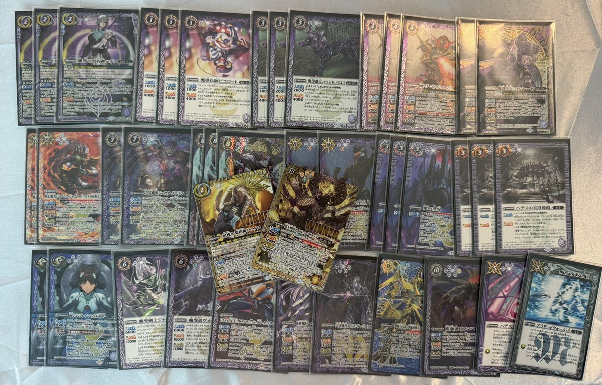 hei_tcg_hk's tweet photo. Battle Spirits Championship HK區域決賽2024
使用：哈帝斯
R1:哈帝斯✅
R2:雷契✅
R3:熱契✅
R4:銀輪❌
Top cut 8
Top8:熱契彩GS✅
Top4:熱契❌

日本東京決賽資格獲得！
哈帝斯最高！！！
好耐無代表香港
好感動😭
亞洲賽舞台見 https://t.co/RDuDwPSuFr