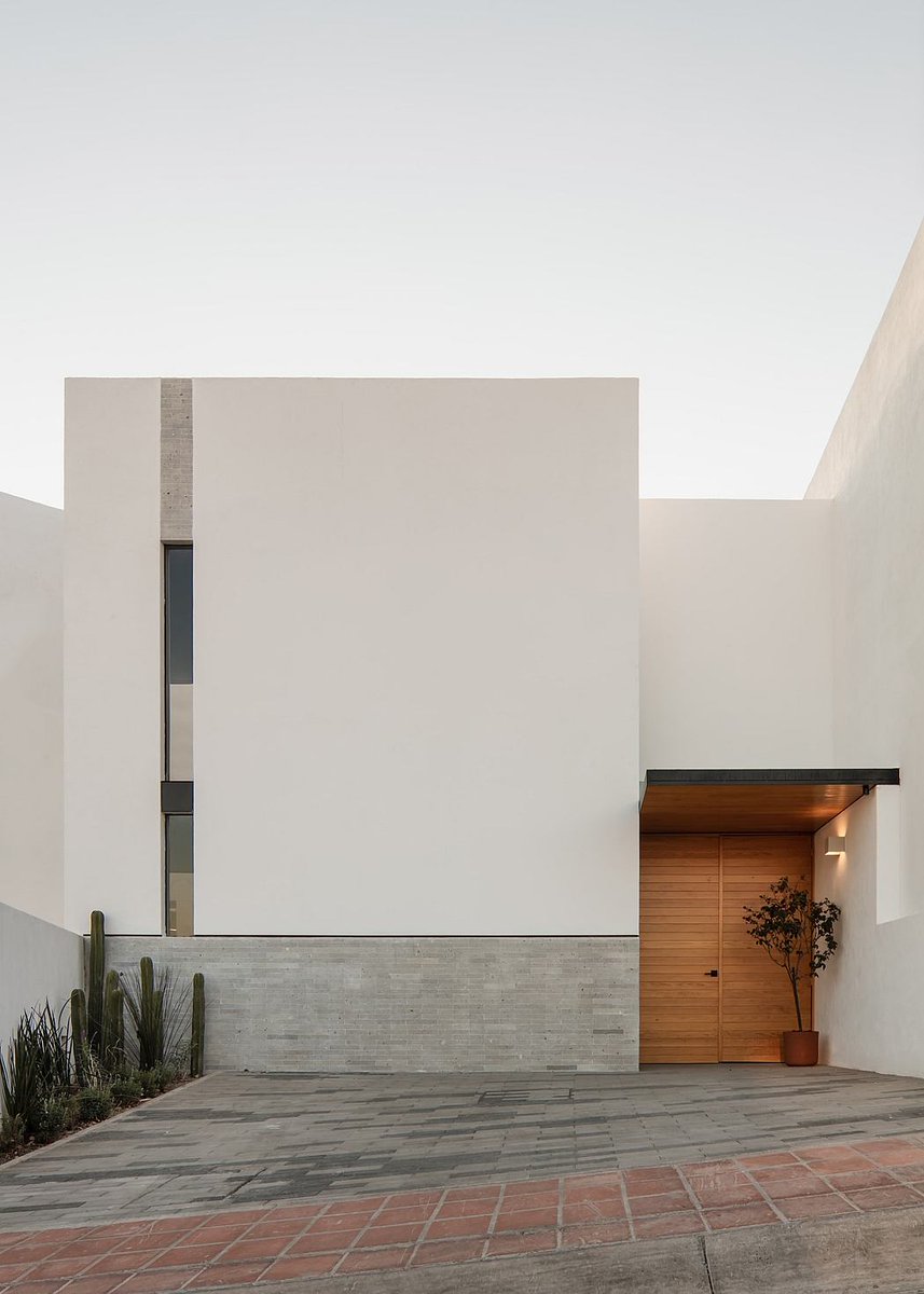 HomeAdore tweet media