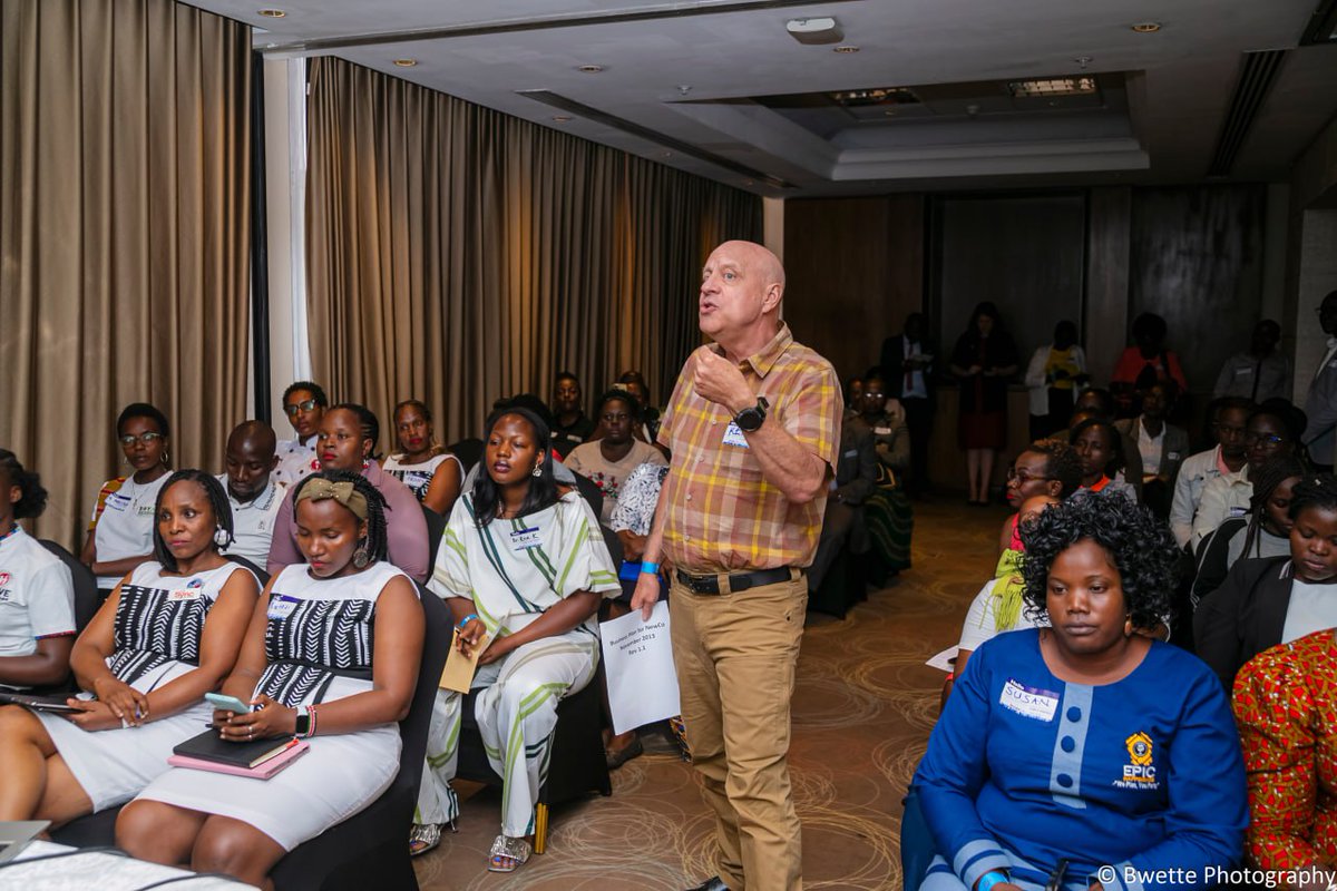 asha11al's tweet image. The breakout sessions were a rich tapestry of experiences and insights!  Candid Conversations with a lens on Bouncing Back From Adversity &apos;Mkyala&apos; offering expert advice on entrepreneurship, and &apos;Simplifi Network&apos; showcasing cutting-edge innovations.  

#AWEConferenceUG2024