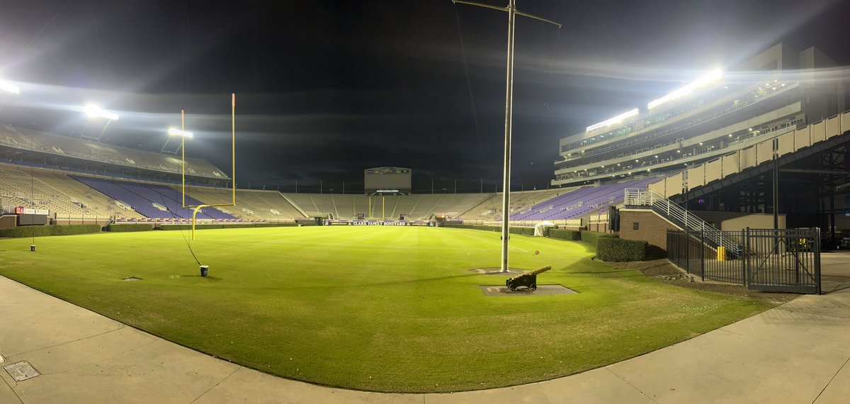 PACK DOWDY!!☠️
#BurnTheBoats🏴‍☠️