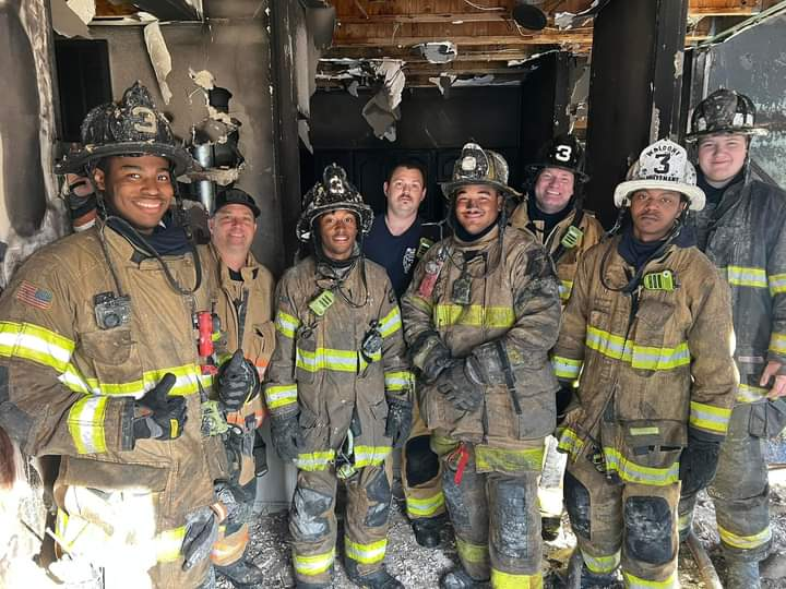 TSHS Career Center (@mortonjoe) on Twitter photo Service to our local community, two Thomas Stone graduates are firefighters in their local community. <a href="/CTECharles/">CTE Charles County</a> <a href="/CougarsTSHS/">Thomas Stone HS</a> #cougarpride💙💛 Service to our local community, two Thomas Stone graduates are firefighters in their local community. <a href="/CTECharles/">CTE Charles County</a> <a href="/CougarsTSHS/">Thomas Stone HS</a> #cougarpride💙💛