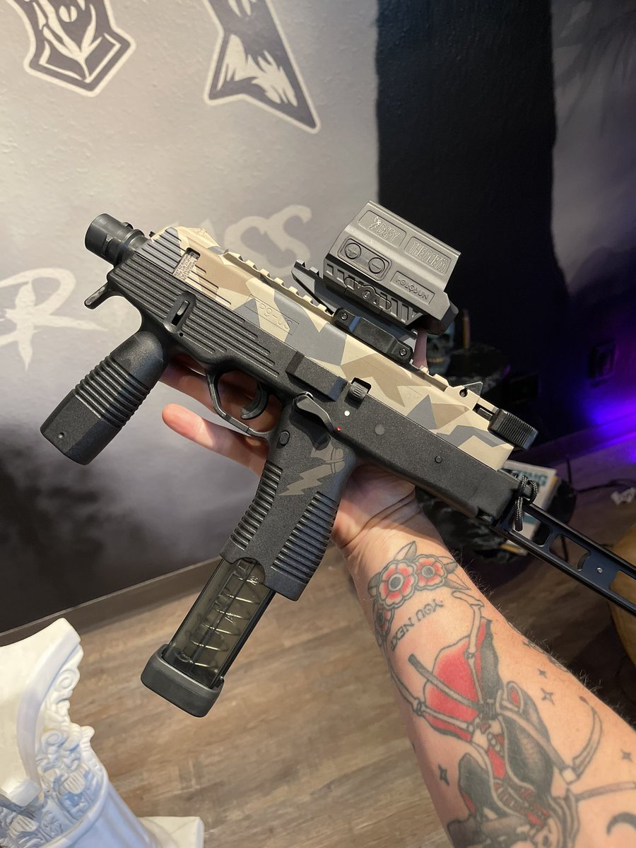 sinnermass's tweet photo. B&amp;T TP9💀

 #Cerakote #TP9 #9mm #Holosun #A3Tactical #SaTx https://t.co/epFN7YxO2S