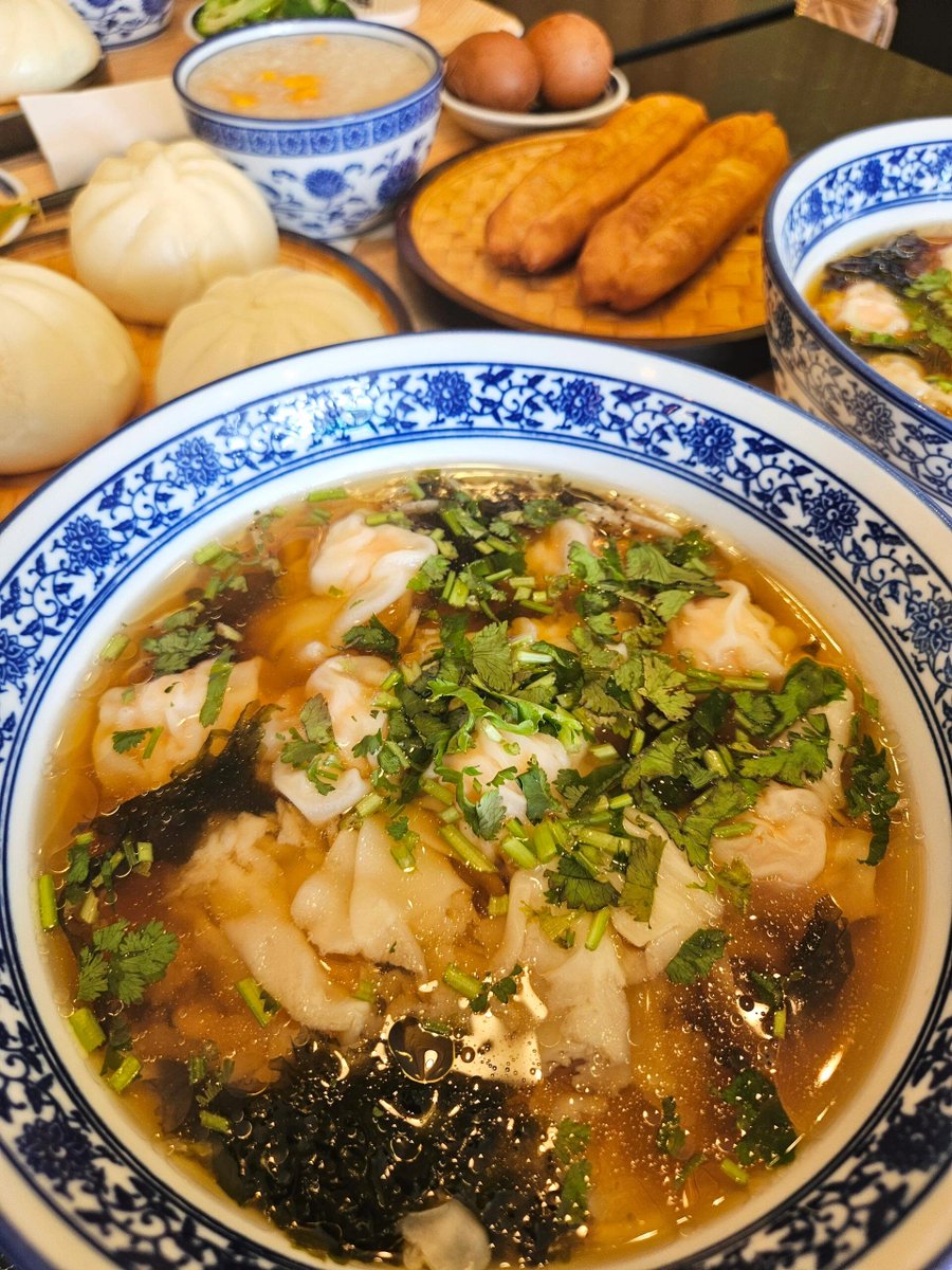 KfteK's tweet image. The happiness in the morning starts with a hearty breakfast! 🌟Every bite is a wonderful expectation~