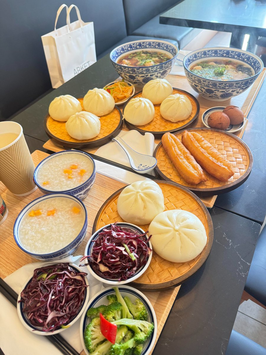 KfteK's tweet image. The happiness in the morning starts with a hearty breakfast! 🌟Every bite is a wonderful expectation~