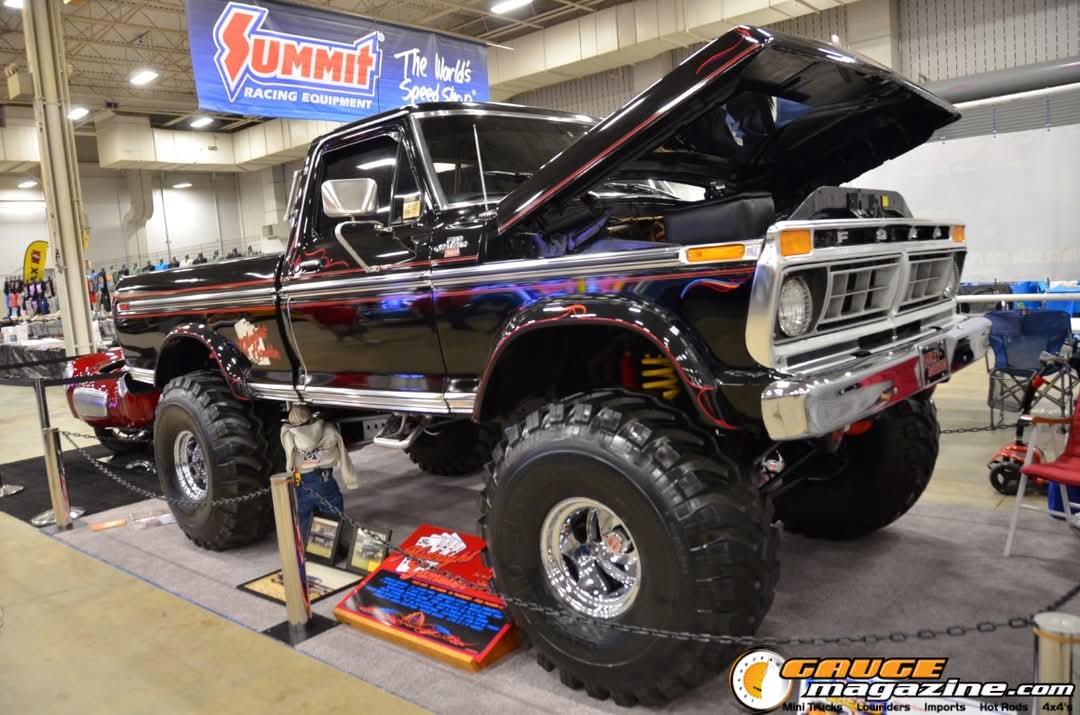 GaugeMag's tweet image. Let's truck through this Tuesday with a Ford from our coverage of Indianapolis World of Wheels 2024!
#gaugemagazine #carshowcoverage #eventcoverage #4wheeldrive