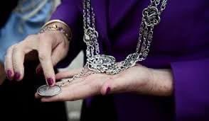 Wil je burgemeester worden? Op woensdagavond 22 januari organiseer ik samen met oud-burgemeester <a href="/ArcoHofland/">Arco Hofland</a> een webinar, ter oriëntatie en inspiratie. 
Interesse? Meld je nu alvast aan door een mail te sturen naar titialont@gmail.com