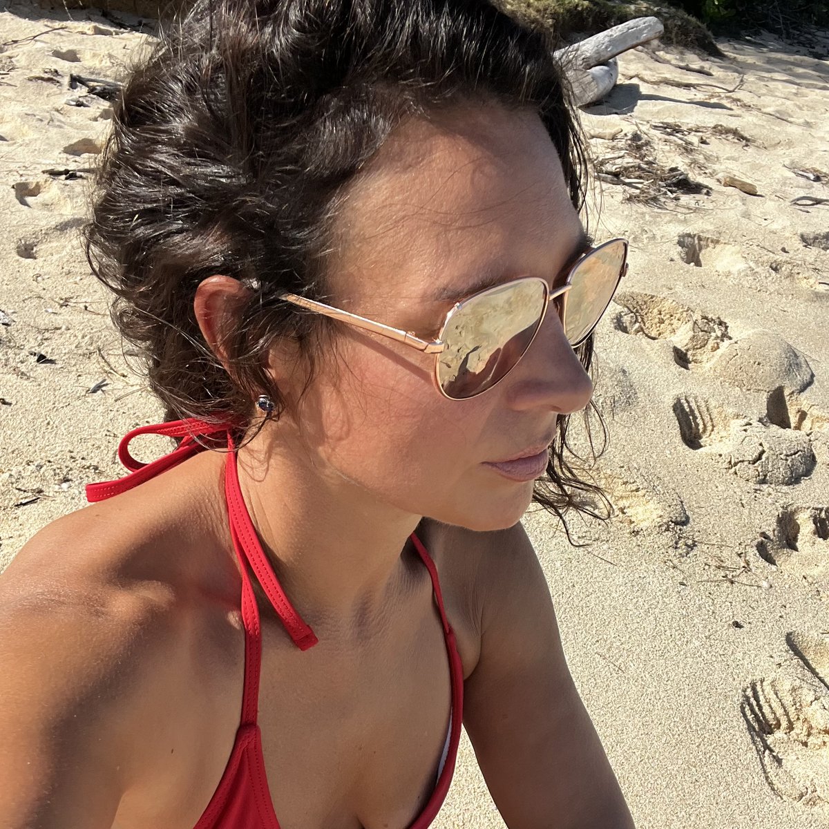 GoodThingsGonna's tweet photo. Last month, looking at the edge of the ocean, I’m reminded that life’s journey is rarely smooth—it’s made of waves, highs and lows, and unexpected currents. 

#growthjourney #trusttheprocess #smallstepsdaily #resilience #beherenow" https://t.co/8B9ZV8r3Ha