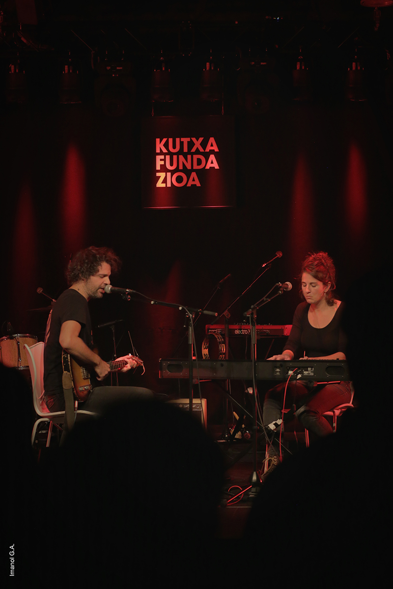 KatapultaBW's tweet photo. 📸🔥 #PELAX
Azaroak 23 Noviembre
#kontzertua #concierto
#unaipelayo #ElenaRamirez
#KutxaFundazioa #Kluba #Donostia
.
📸 #ImanolGA
.
🚀#KatapultaTourGipuzkoa2024
@gipuzkoakultura
@kutxafundazioa
@KatapultaBW https://t.co/KlHUYfv3ds