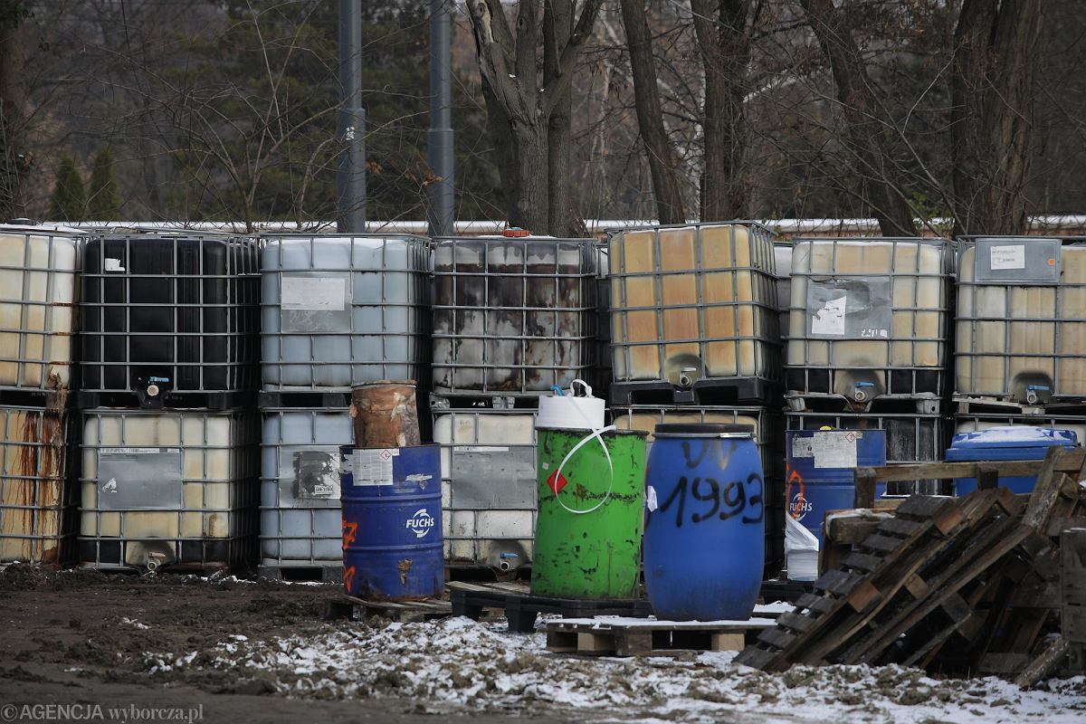 Policja zatrzymała 10 osób podejrzanych o udział w mafii śmieciowej. "Porzucali odpady w całym kraju"
katowice.wyborcza.pl/katowice/7,350…