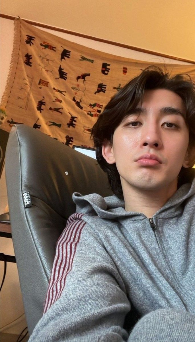 Cikgu Besar. tweet media