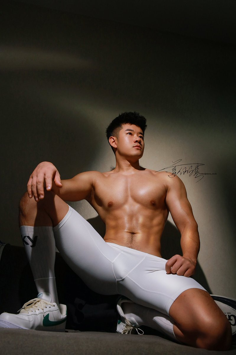 小咪猫猫.出镜模特：<a href="/Xiaomimiao50271/">Model</a>  ———photo by 道仙骐摄影工作室