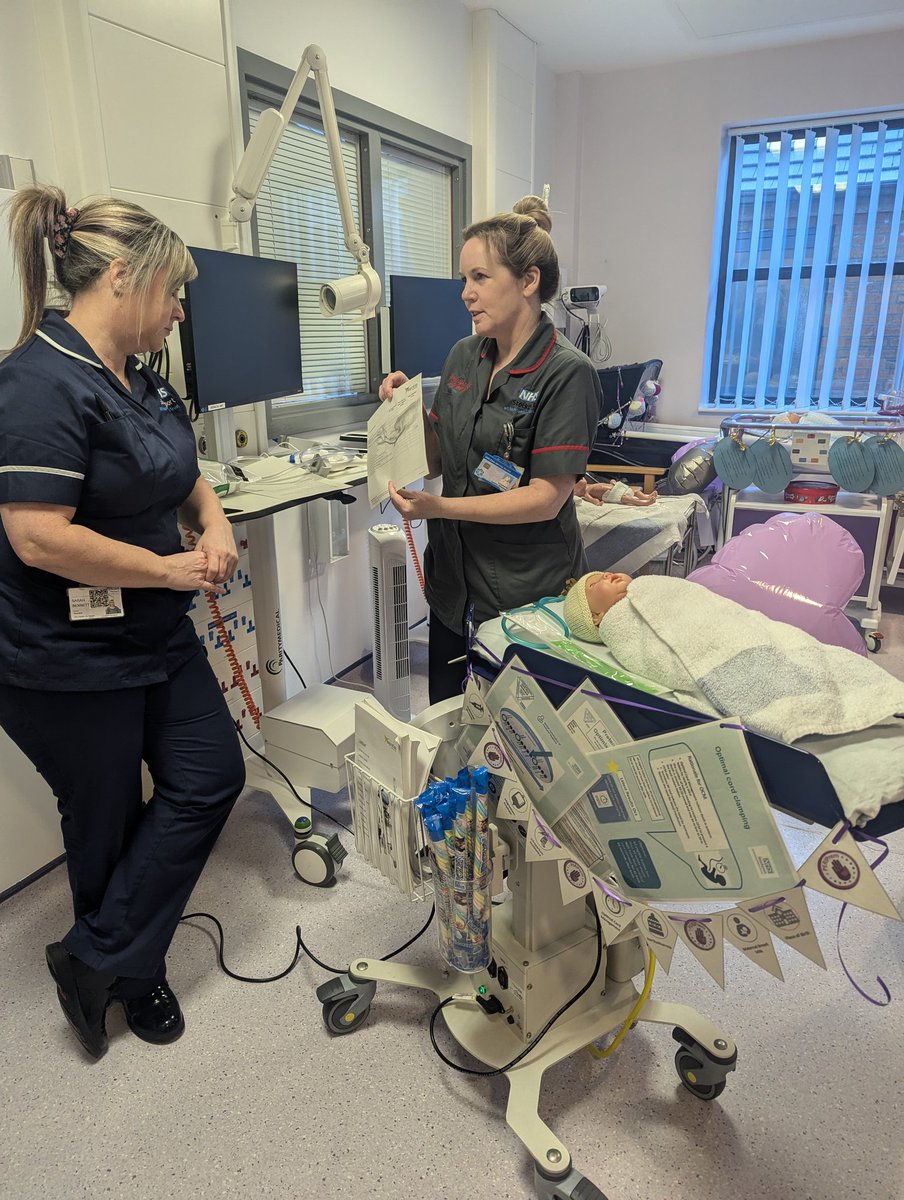 lively_helen's tweet photo. Our wonderful Maternity Educator Suzanne has been visiting all areas of Maternity promoting &amp; demonstrating our Life Starts 💜
#pretermoptimisationweek #pretermoptimisation @HealthInnovMcr @innovationnwc @NWNeonatalODN @SarahFullwood1 @LeanneMulholla5 @shazhyde https://t.co/JkH464nXm5