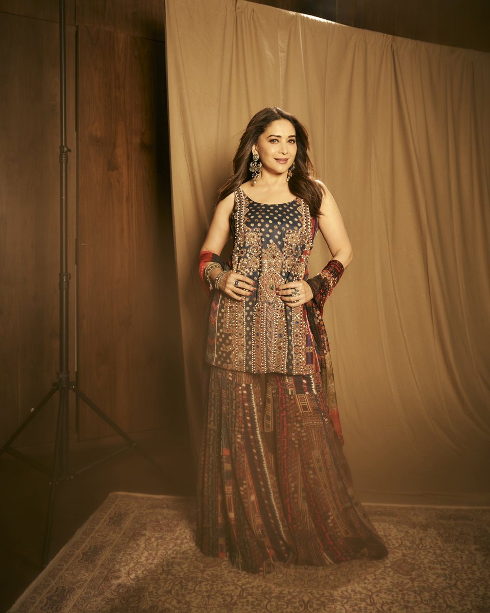 Madhuri Dixit Nene tweet media