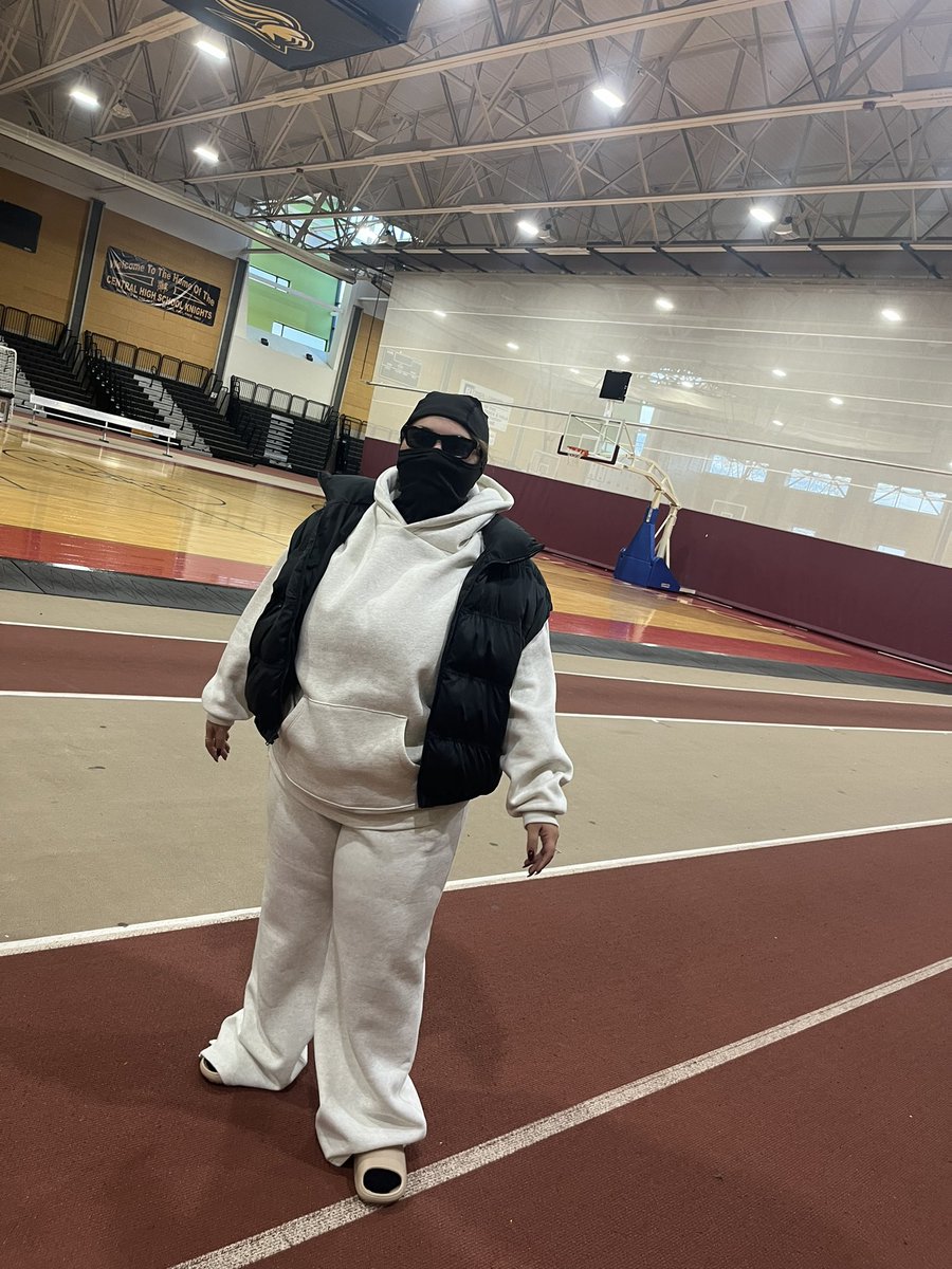 PCTA (@pctaprovidence) on Twitter photo Dress like a student day is a success! So much fun seeing all the teachers participate! <a href="/pvdschools/">Providence Public Schools</a> <a href="/Cheffett13/">Judith valentine</a> Dress like a student day is a success! So much fun seeing all the teachers participate! <a href="/pvdschools/">Providence Public Schools</a> <a href="/Cheffett13/">Judith valentine</a>