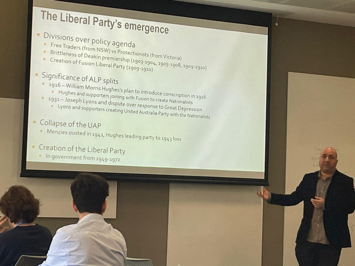 POPpolitics tweet media