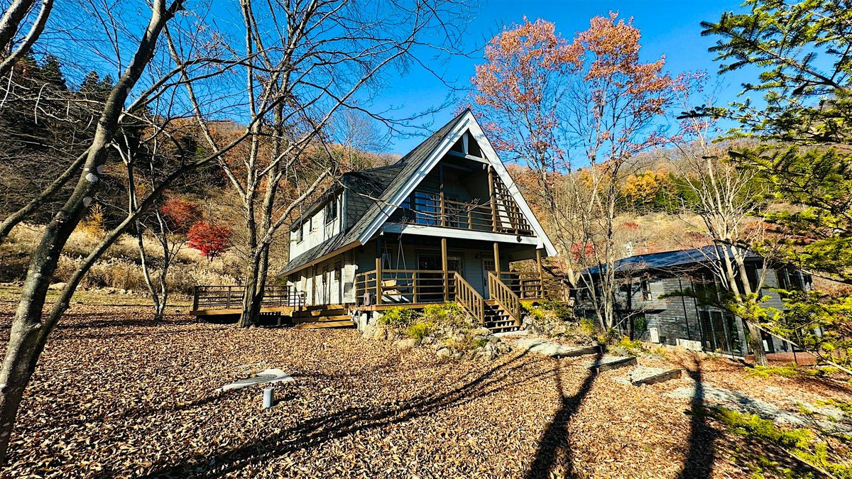 viilaco's tweet photo. 和美リゾート別荘地 築浅中古ログハウス
3LDK+ロフト+グルニエ / 161.05m² / 3,294.47m² https://t.co/uNZmoFClKt