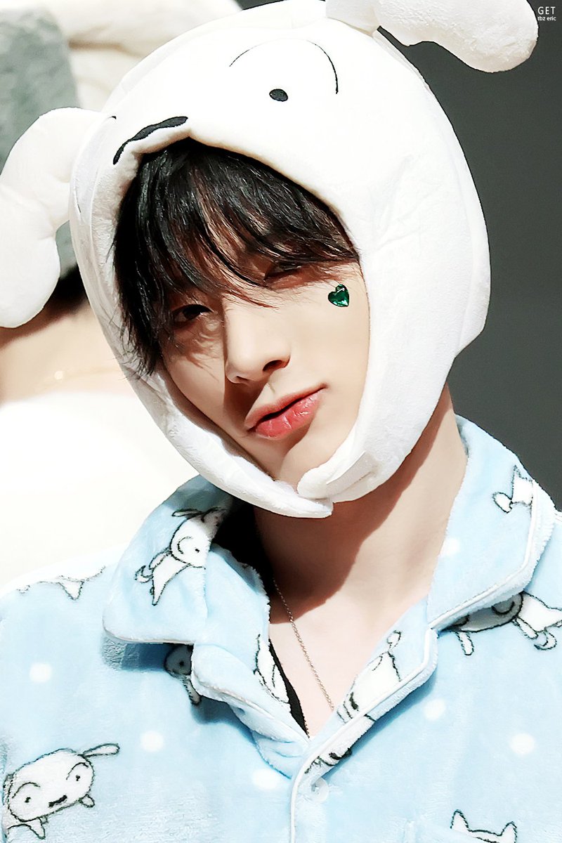 241124 메이크스타 팬싸 HQ
우리집 흰둥이 ㄴㅁ ㄱㅇㅇ🤍
#THEBOYZ #더보이즈 #ERIC #에릭 #손영재 #도화선