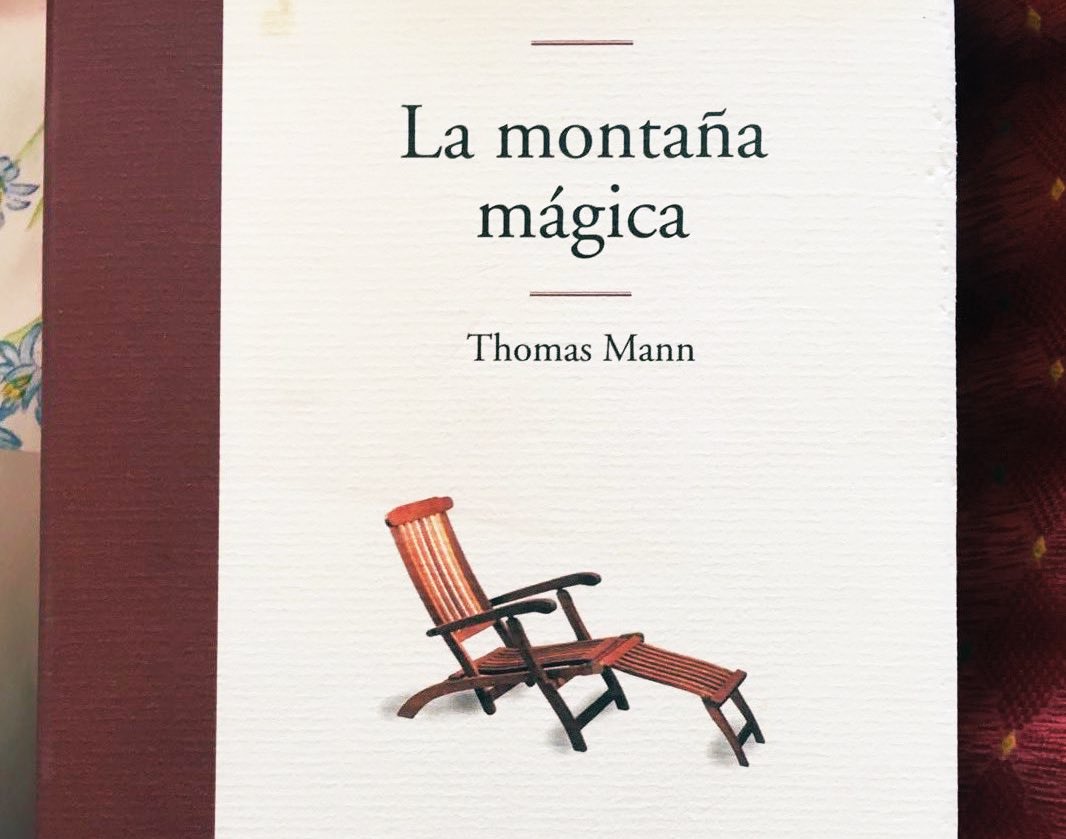 aguayo_UM's tweet photo. Ah, hace 4 años‼️
Iniciada lectura 2/08/20 de #LaMontañaMágica de #ThomasMann, hoy 17/08, acabo! Tenía atravesado este "ocho mil" de conveniente lectura. Digo adiós a #HansCastorp y amigos de Davos
@Dontorrino @Auroragilbo @car73x @jgreverte @DionisosAbellan @EmiliaMorote1 https://t.co/DRKuix4WJn
