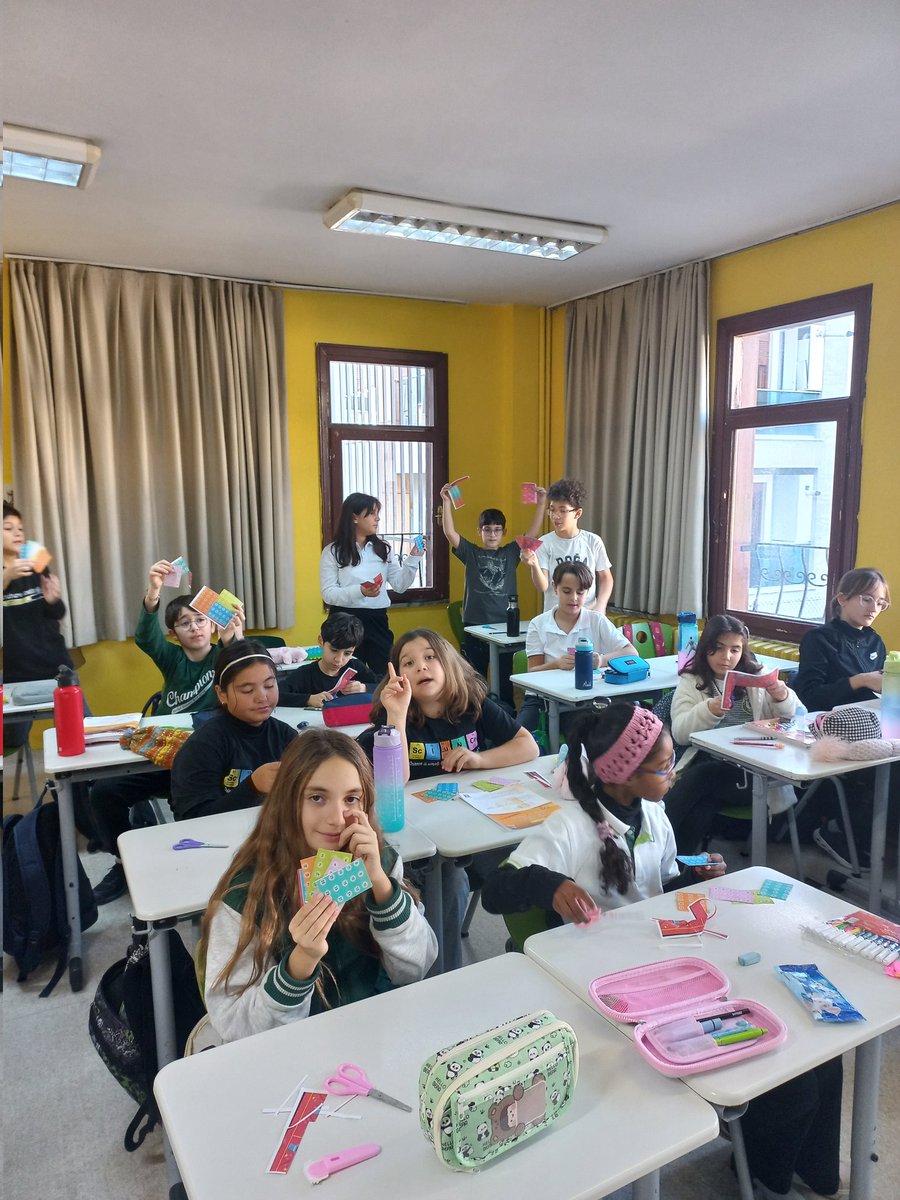gülçin küçük tweet media