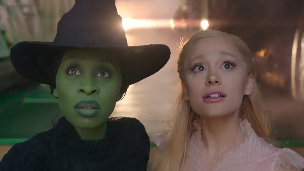 If you loved the #WickedMovie, <a href="/itsrosiesturn/">rosie 🍅🍳 SR! UK</a> shares some other movie musicals well worth watching: tinyurl.com/4uc2dksx