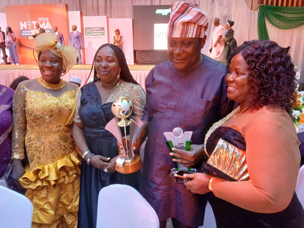 Jide Awe tweet media