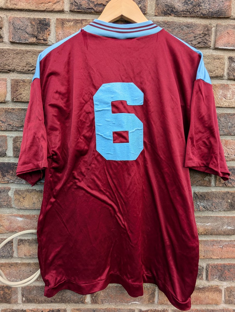 Kenny Legg (@legg_kenny) on Twitter photo I'm very happy with my latest Weymouth FC shirt.
It's a matchworn shirt from 1990/91, a season where <a href="/theterras/">Weymouth FC</a> got relegated from the Beazer Homes League.
There's no club badge, the sponsor is a local sports shop (now defunct) and <a href="/SpallRetro/">Spall Retro | Classic Football Shirts</a> shirts are always great. I'm very happy with my latest Weymouth FC shirt.
It's a matchworn shirt from 1990/91, a season where <a href="/theterras/">Weymouth FC</a> got relegated from the Beazer Homes League.
There's no club badge, the sponsor is a local sports shop (now defunct) and <a href="/SpallRetro/">Spall Retro | Classic Football Shirts</a> shirts are always great.