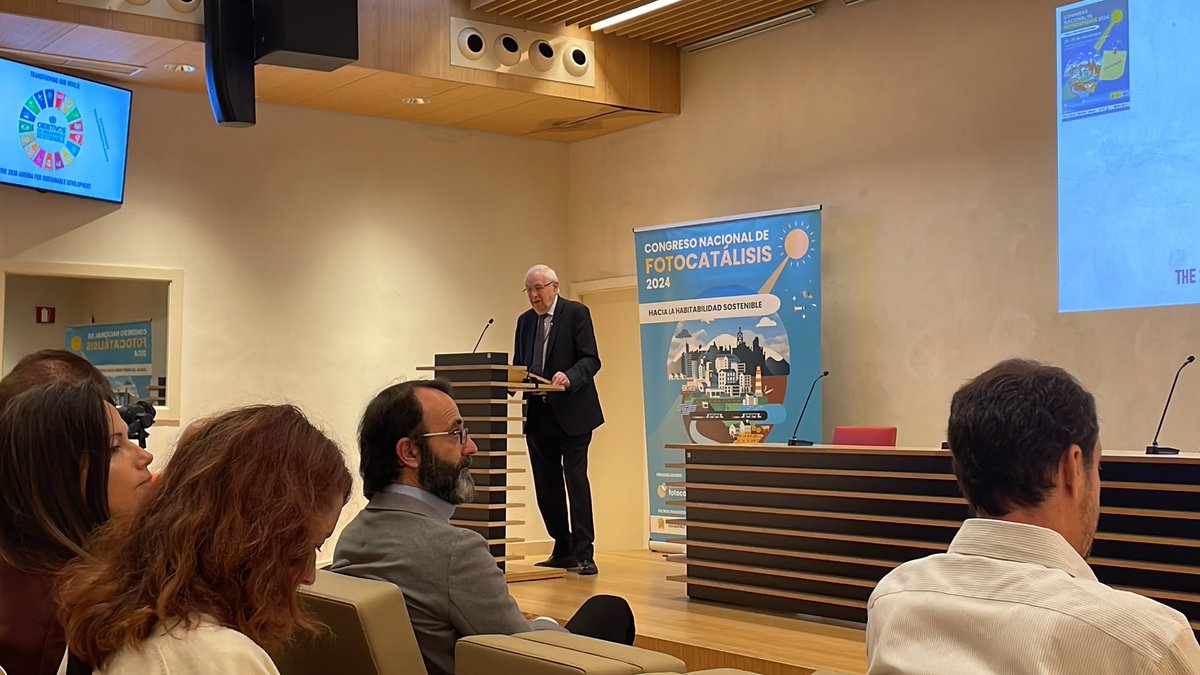 AIFfotocatalisis (@aifotocatalisis) on Twitter photo <a href="/g_davidalmazan/">David Almazán</a>, Presidente de AIF/ PTF presenta a D. Francisco Javier Payán De Tejada González, Presidente Saliente del Comité de Firmes de la Asociación Técnica de la Carretera. #congresodefotocatalisis2024 #sostenibilidad #hacialahabitabilidadsostenible <a href="/g_davidalmazan/">David Almazán</a>, Presidente de AIF/ PTF presenta a D. Francisco Javier Payán De Tejada González, Presidente Saliente del Comité de Firmes de la Asociación Técnica de la Carretera. #congresodefotocatalisis2024 #sostenibilidad #hacialahabitabilidadsostenible