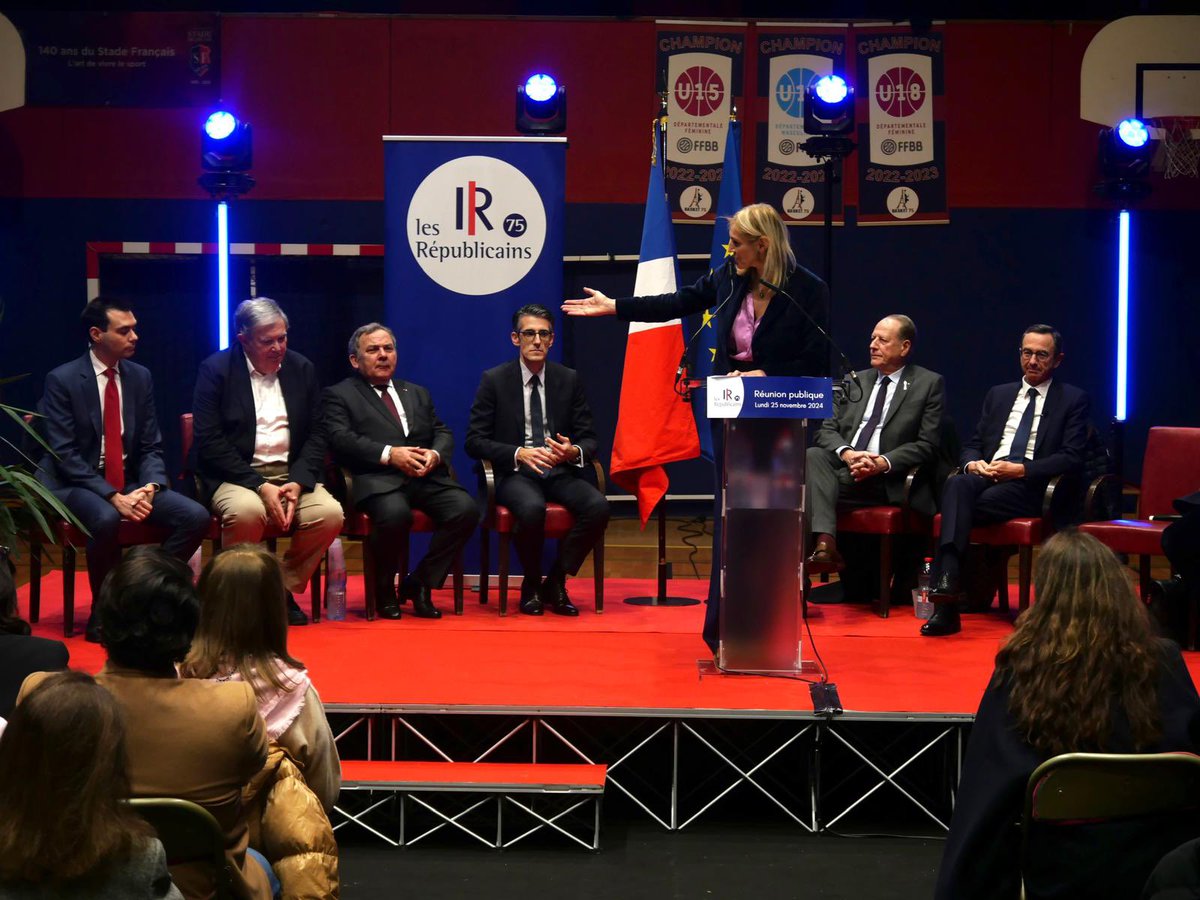 Alexandra Szpiner (@scarlettszpiner) on Twitter photo TrĂšs belle soirĂ©e dans le 16e avec <a href="/BrunoRetailleau/">Bruno Retailleau</a> qui redonne ses lettres de noblesse Ă la politique. đaux militants venus si nombreux, "vous ĂȘtes le coeur battant de notre famille politique", Ă <a href="/AgnesEvren/">Agnes Evren</a> <a href="/jackyvesbohbot/">Jack-Yves Bohbot</a> <a href="/habib_shoukry/">Habib SHOUKRY đ«đ·</a> <a href="/FranckLefvre2/">Franck LefĂšvre</a> @NegrottoG et tous ceux TrĂšs belle soirĂ©e dans le 16e avec <a href="/BrunoRetailleau/">Bruno Retailleau</a> qui redonne ses lettres de noblesse Ă la politique. đaux militants venus si nombreux, "vous ĂȘtes le coeur battant de notre famille politique", Ă <a href="/AgnesEvren/">Agnes Evren</a> <a href="/jackyvesbohbot/">Jack-Yves Bohbot</a> <a href="/habib_shoukry/">Habib SHOUKRY đ«đ·</a> <a href="/FranckLefvre2/">Franck LefĂšvre</a> @NegrottoG et tous ceux