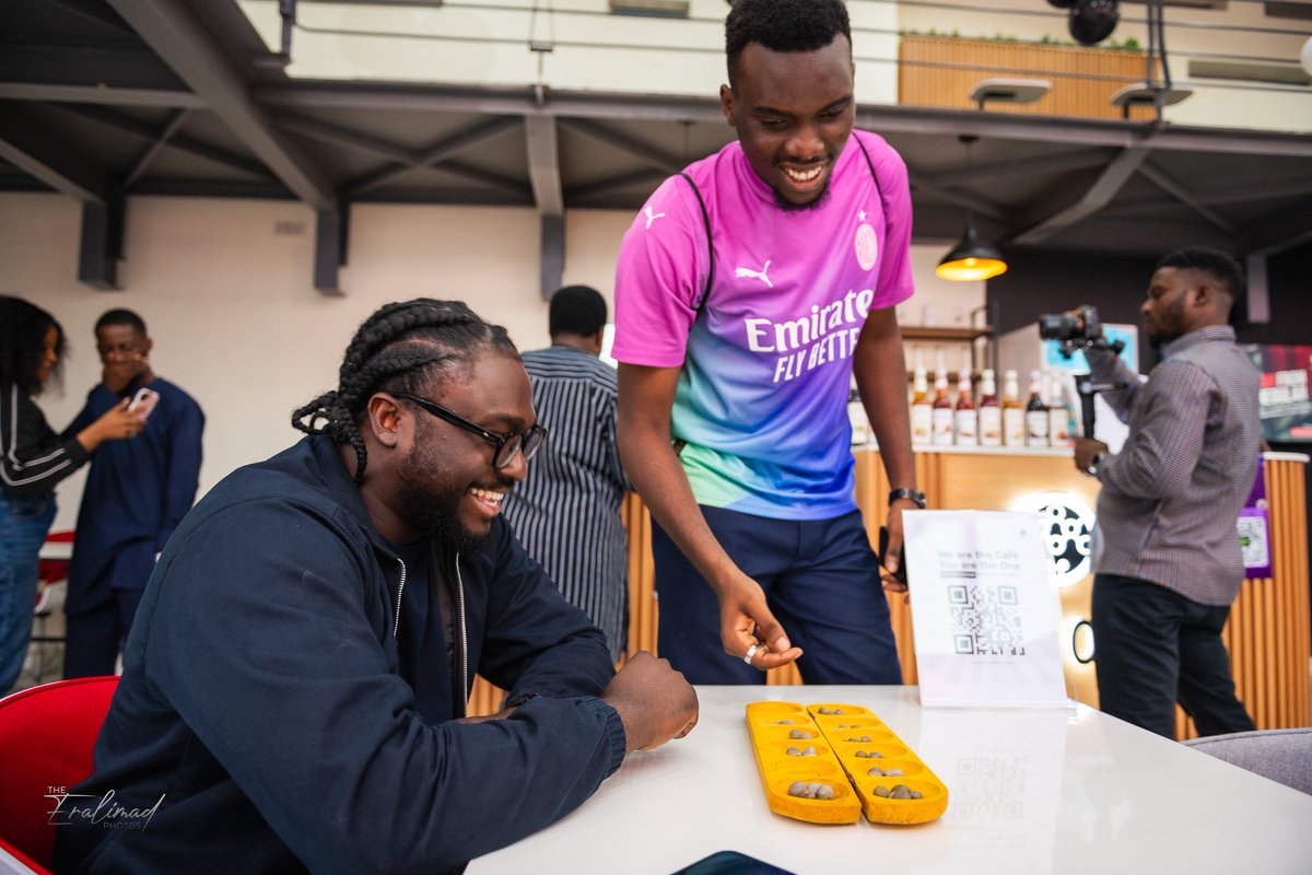 Cafeonenig's tweet photo. I'm talking Café One, I'm talking community.
I'm talking Café One, I'm talking coworking.
I'm talking Café One, I'm talking coffee.
Your turn?
#CafeOne #CoworkingSpace #CoffeeShopNearMe https://t.co/aKCEypfUBB