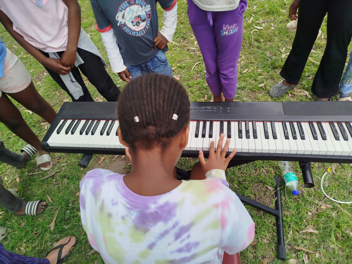 NyaraYouth's tweet image. 🎶✨ This past Saturday, the NYD kids rocked out at our Music Magic Mitzvah Day! Smiles, rhythms, and pure joy filled the air!

A Big THANKS to @Mensch, @MusicoEleganto and @RipplesforChange who helped make the day unforgettable! 💖