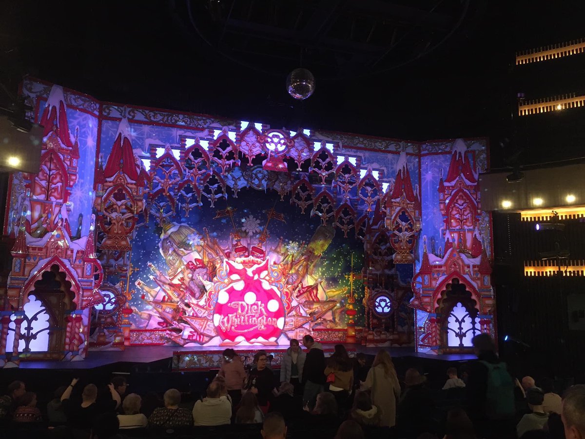 Two years ago since I was in work watching this on stage! Now we are days away from the next <a href="/NottmPlayhouse/">Nottingham Playhouse</a> panto starting