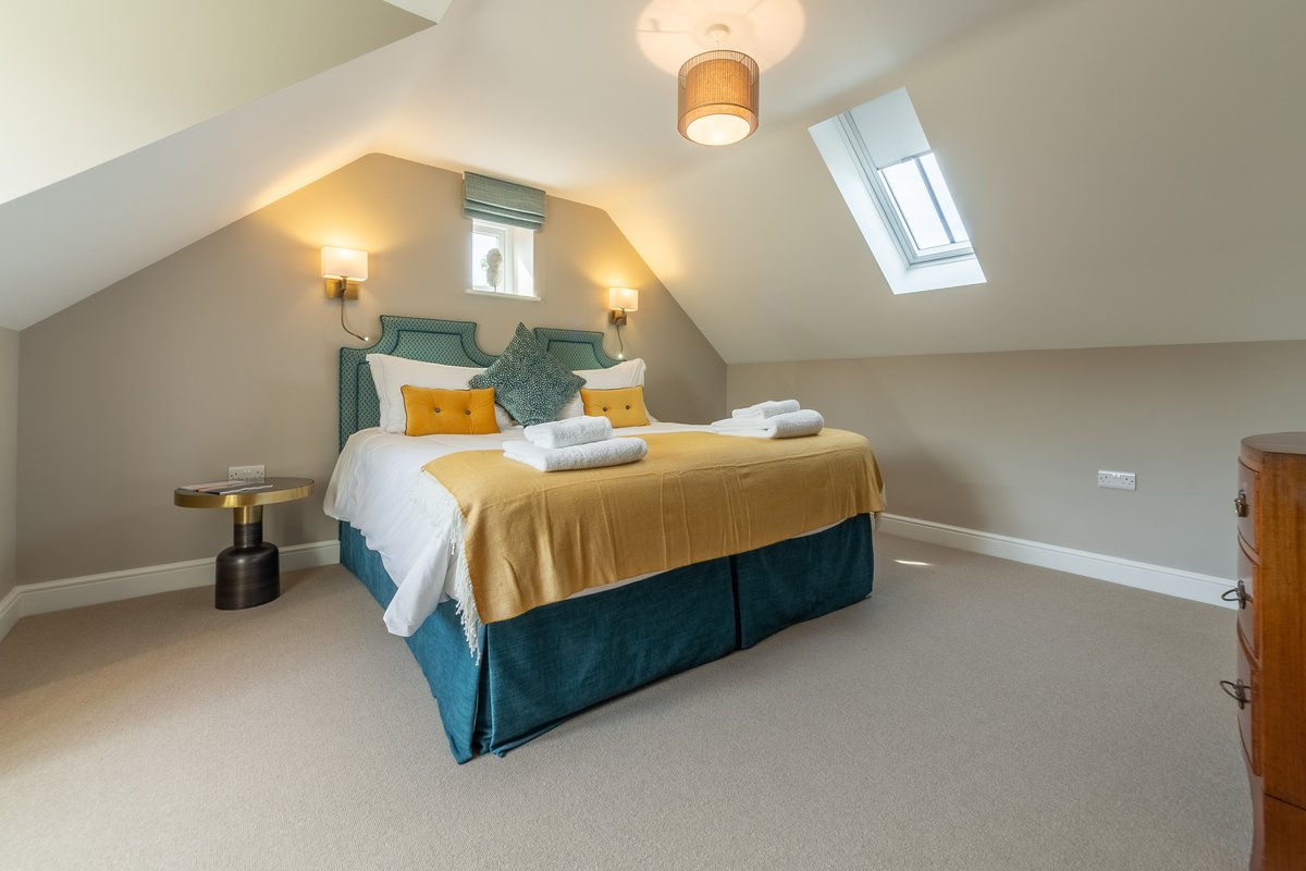 Cliff Farmhouse B&B Suites tweet media