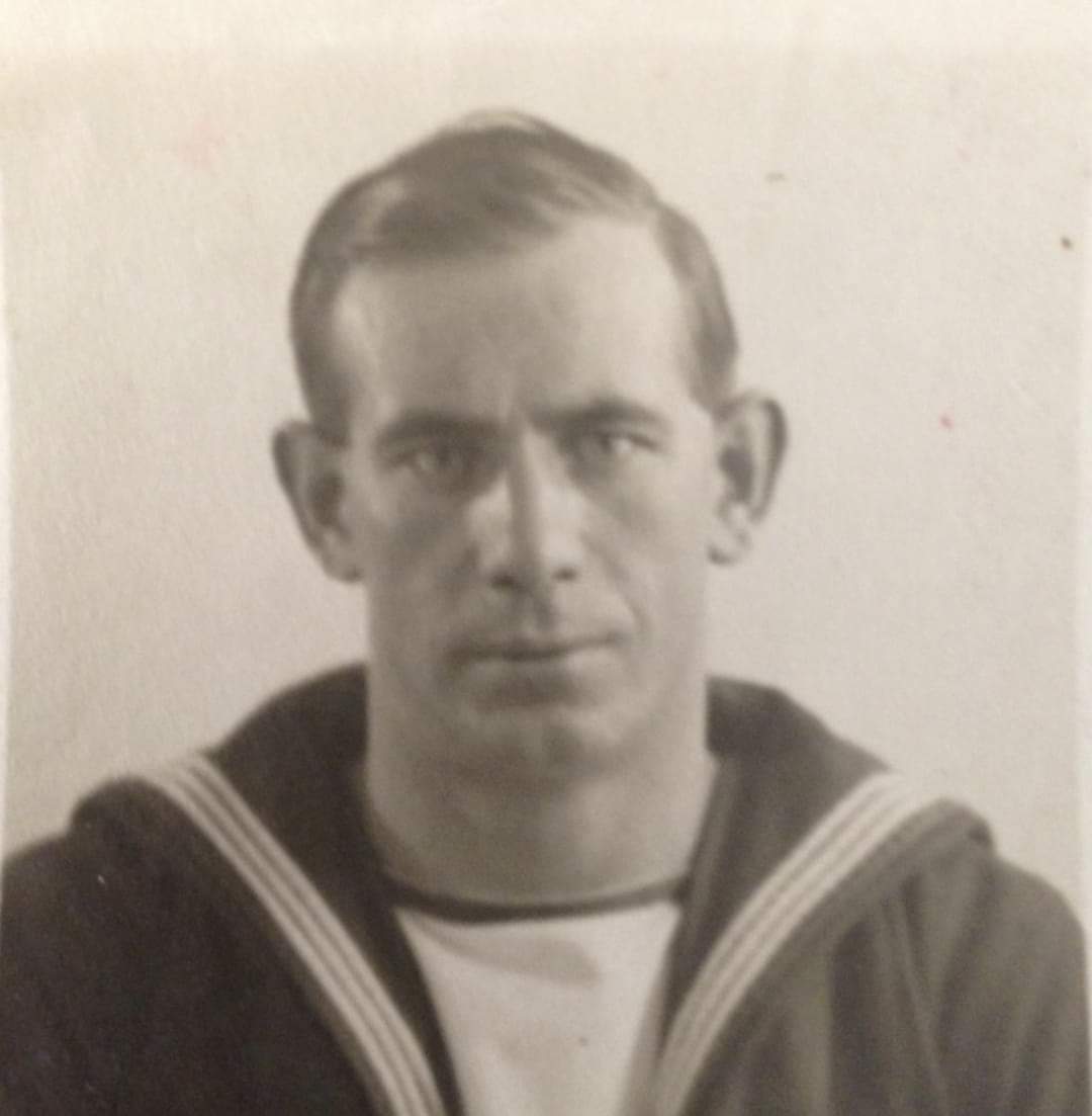 InverkipWM's tweet photo. In memory of Stoker Gabriel Ritchie, lost at sea on 25th November 1941.

He was born at Bridgend Cottages, Inverkip and served in the Royal Navy onboard HMS Barham

To read more:

https://t.co/kqZMkKZWHD

#WW2 #hmsbarham 
 @greenocktele @InverclydeHN @S_M_R_G https://t.co/P2iSdDsjCB