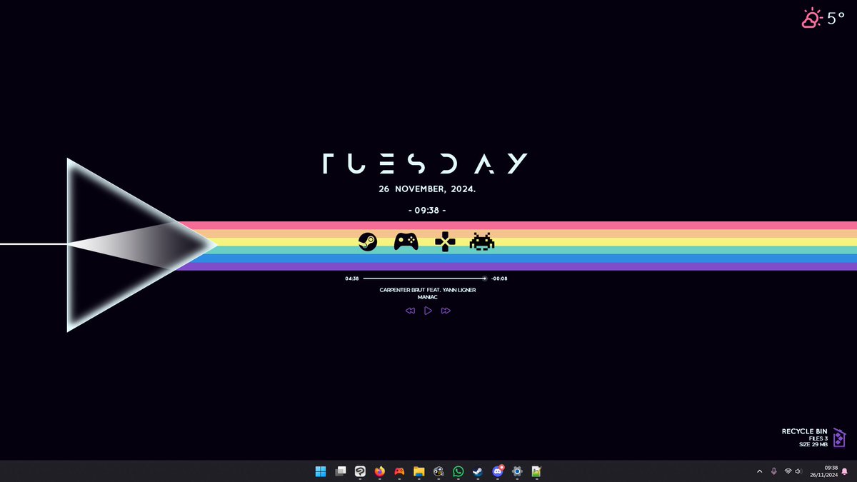 XxCHLOE_VENOMx's tweet image. got very into rainmeter tonight, does this look good for my first time in a while? :3c   #rainmeter #desktop #aesthetic #sadlynotacavestorypost